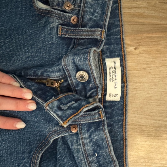 Abercrombie & Fitch Denim - Abercrombie & Fitch High Rise Blue Jeans